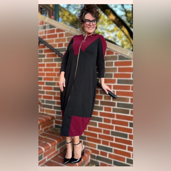 Lainey Liverpool Zipper Dress - Picture 1 of 2